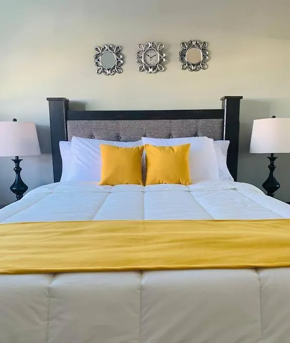 Odyssey On The 5Th - Exquisite Luxury Apt Kingston Apartamento